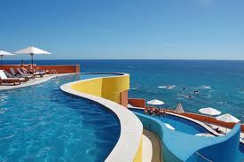Blue pool and Sea